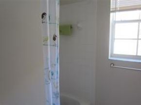 802 Garnet Cir, Weston FL 33326