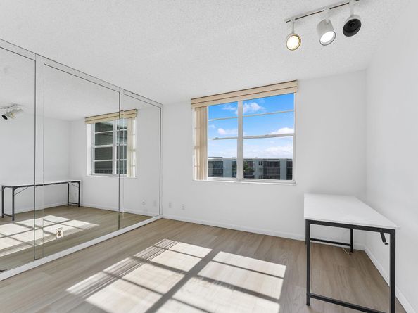 6500 NW 2nd Avenue 511, Boca Raton FL 33487