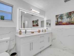 9157 Magnolia Ct, Davie FL 33328