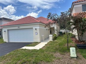 9157 Magnolia Ct, Davie FL 33328