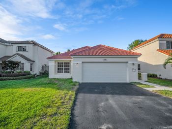 9157 Magnolia Ct