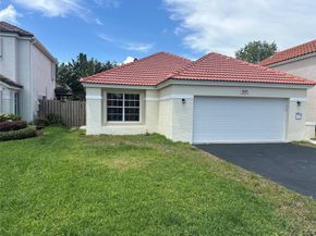 9157 Magnolia Ct, Davie FL 33328