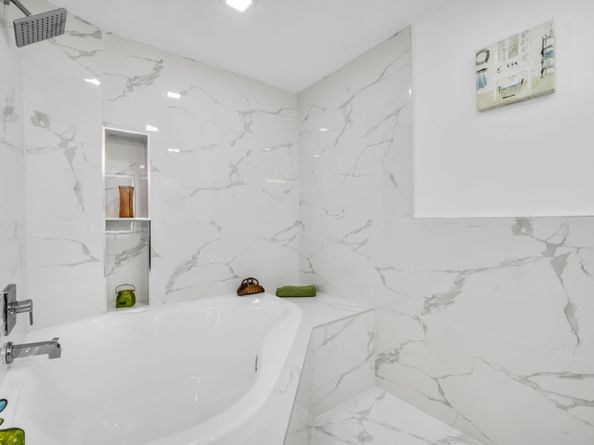 9157 Magnolia Ct, Davie FL 33328