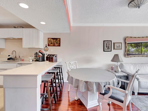 8820 SW 132nd Place 302dS, Miami FL 33186