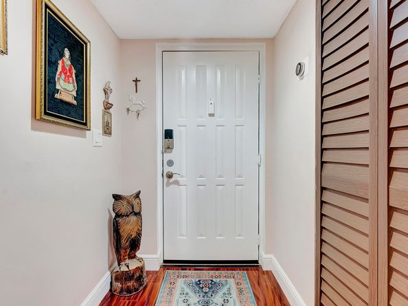 8820 SW 132nd Place 302dS, Miami FL 33186