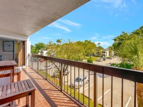 8820 SW 132nd Place 302dS, Miami FL 33186