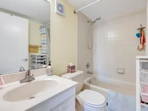 8820 SW 132nd Place 302dS, Miami FL 33186