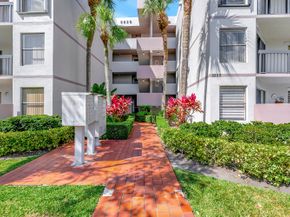 8820 SW 132nd Place 302dS, Miami FL 33186