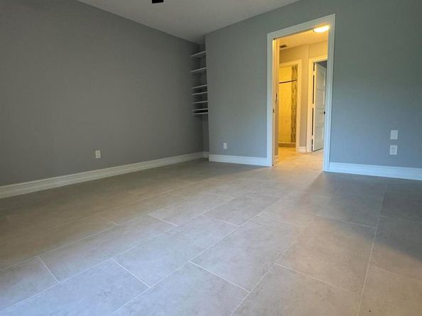 120 Mayfair Lane, Boynton Beach FL 33426