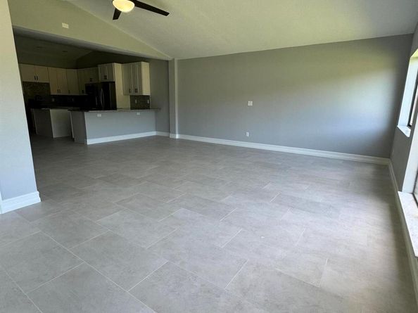 120 Mayfair Lane, Boynton Beach FL 33426