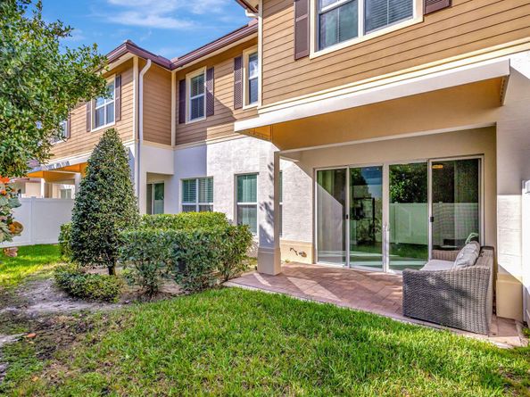 4924 Pointe Midtown Way, Palm Beach Gardens FL 33418