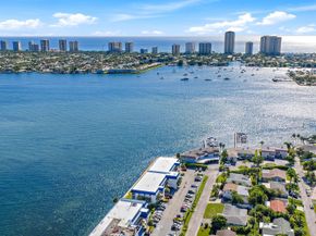 400 Wilma Circle 103, Riviera Beach FL 33404