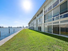 400 Wilma Circle 103, Riviera Beach FL 33404