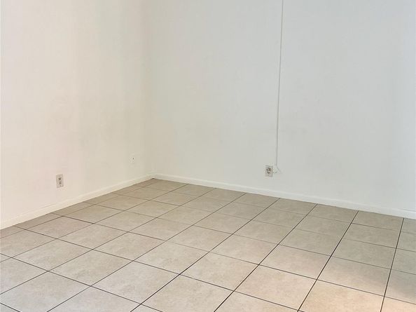 640 NW 13th St 26, Boca Raton FL 33486
