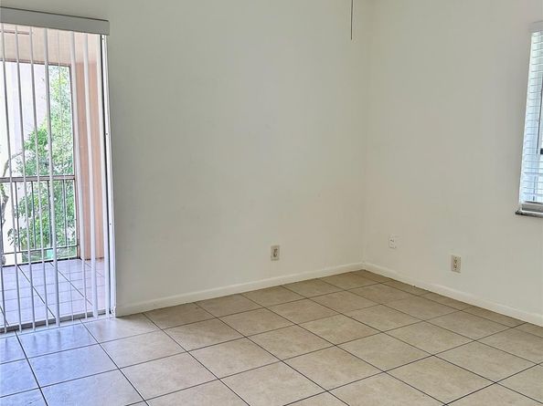 640 NW 13th St 26, Boca Raton FL 33486