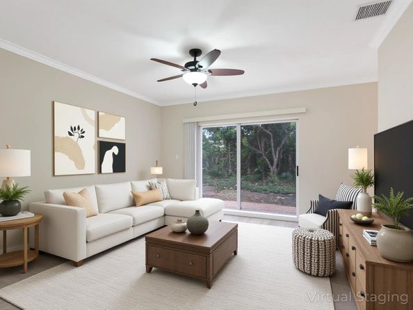 316 Talia Circle, Palm Springs FL 33461