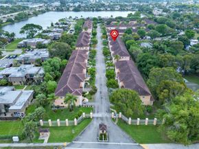 316 Talia Circle, Palm Springs FL 33461