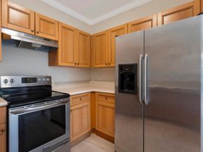 316 Talia Circle, Palm Springs FL 33461