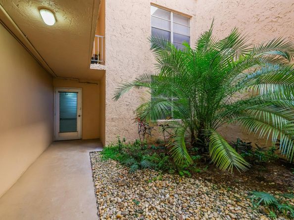 9471 Evergreen Pl 104, Davie FL 33324