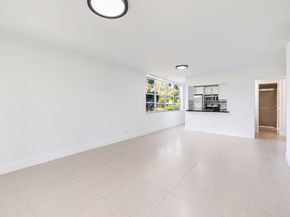 9471 Evergreen Pl 104, Davie FL 33324