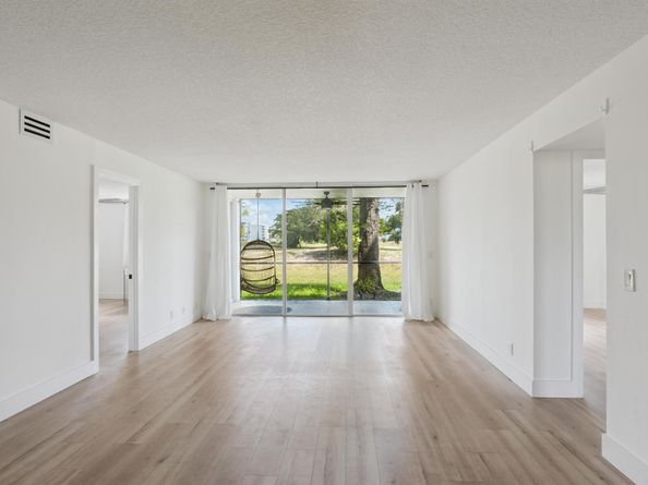 5260 NW 2nd Avenue 105, Boca Raton FL 33487