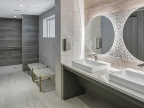 1018 Grand Court, Highland Beach FL 33487