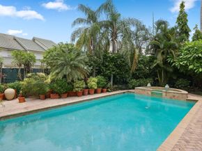 1018 Grand Court, Highland Beach FL 33487