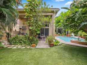 1018 Grand Court, Highland Beach FL 33487