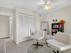 719 Sunny Pine Way C3, Greenacres FL 33415