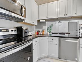 719 Sunny Pine Way C3, Greenacres FL 33415