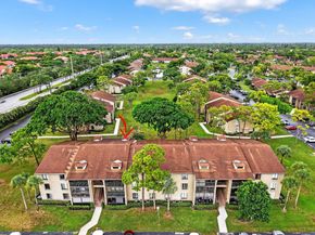 719 Sunny Pine Way C3, Greenacres FL 33415