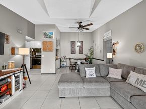 719 Sunny Pine Way C3, Greenacres FL 33415