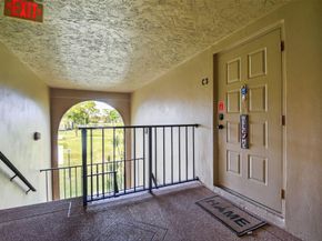 719 Sunny Pine Way C3, Greenacres FL 33415