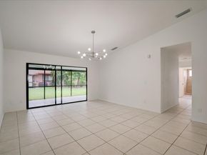 3 Fawlkland Circle, Boynton Beach FL 33426