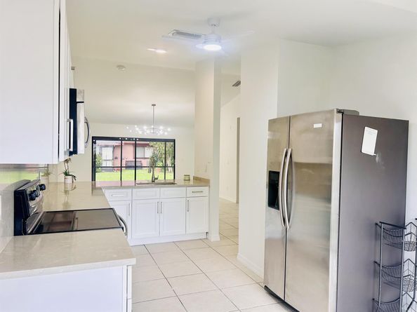3 Fawlkland Circle, Boynton Beach FL 33426