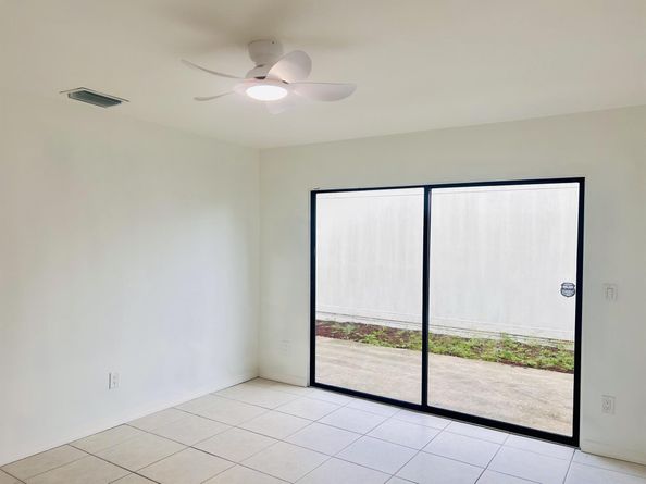 3 Fawlkland Circle, Boynton Beach FL 33426