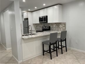 6800 Cypress Rd 208, Plantation FL 33317