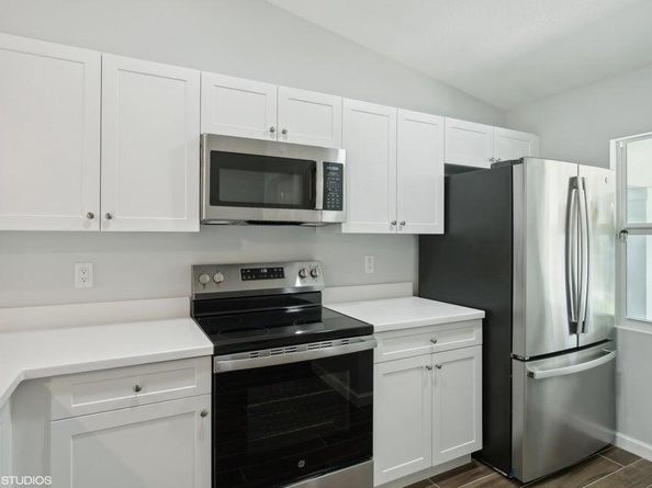 636 35th Street, West Palm Beach FL 33407