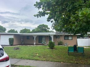 1024 Long Island Ave, Fort Lauderdale FL 33312