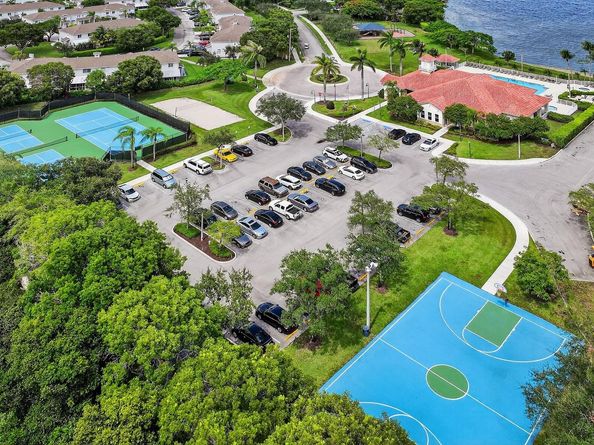 4761 SW 14th PLACE 4761, Deerfield Beach FL 33442