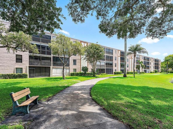 7280 Amberly Lane 208, Delray Beach FL 33446