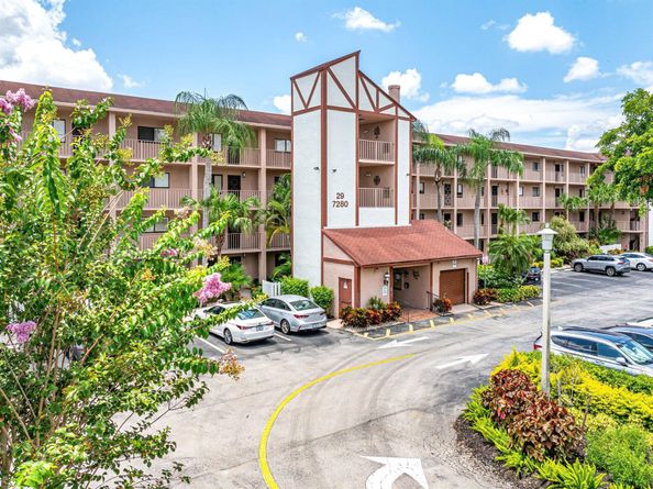 7280 Amberly Lane 208, Delray Beach FL 33446