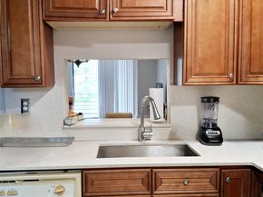 2800 Somerset Drive 202j, Lauderdale Lakes FL 33311