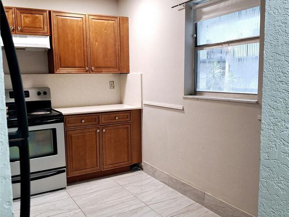 2800 Somerset Drive 202j, Lauderdale Lakes FL 33311