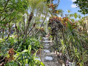 2871 NW 107 terr, Sunrise FL 33322