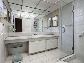 2871 NW 107 terr, Sunrise FL 33322