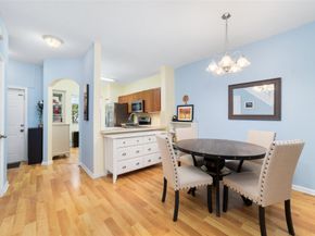 8888 N Isles Cr, Tamarac FL 33321