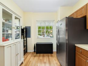 8888 N Isles Cr, Tamarac FL 33321
