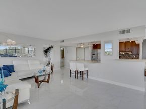 600 Parkview Dr 531, Hallandale Beach FL 33009