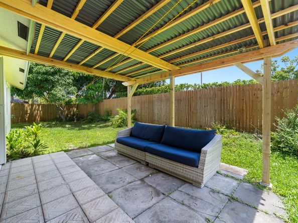 9175 Bedford Drive, Boca Raton FL 33434